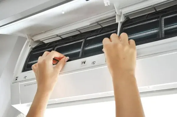 Đóng Chặt Cửa Khi Sử Dụng Điều Hòa Liệu Có Đúng: 5 Sai Lầm Khiến Công Tơ Điện Tăng 2–3 Lần