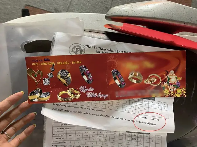 Cô gái mua nhẫn vàng 18K, đem đi kiểm định chưa đạt 10K: Chủ tiệm vàng ở Hải Phòng nói gì?