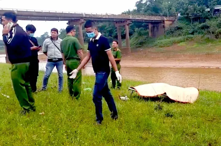 Xác định d:anh t:ính thithe bị x 2 tay, vướng vào lưới đánh cá ở Bình Phước