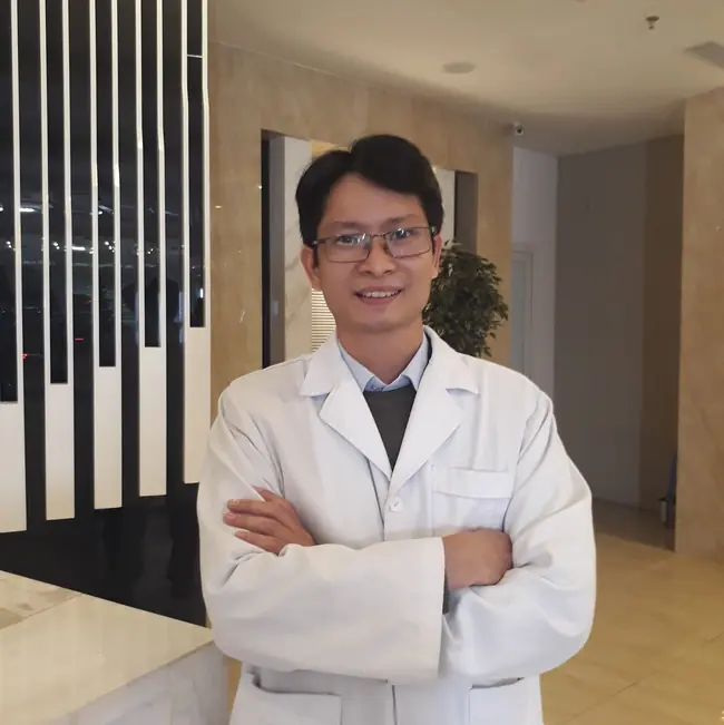 Đừng chủ quan khi trẻ đi nhón chân, bác sĩ cảnh báo những dấu hiệu sớm của bệnh tự kỷ