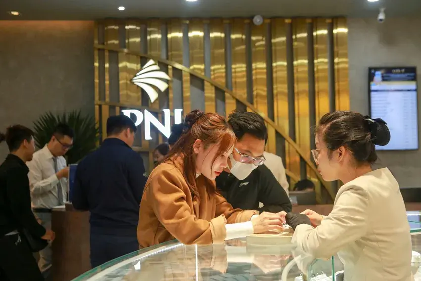 Diễn biến bất ngờ từ Mỹ kéo giá vàng thế giới hạ mạnh