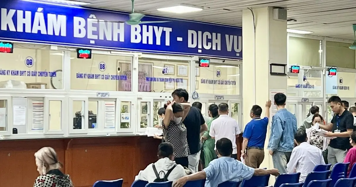 Từ 1/1/2026, Hà Nội hỗ trợ 100% mức đóng BHYT cho 4 nhóm và hỗ trợ 3 nhóm BHXH tự nguyện