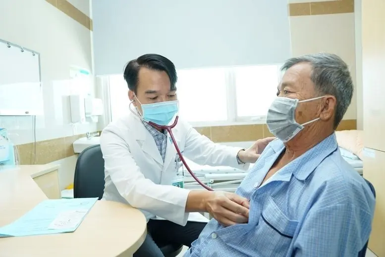 62 bệnh được hưởng BHYT 100%, không cần giấy chuyển tuyến