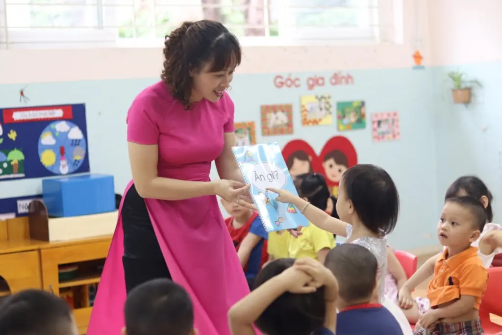 Tin vui cho giáo viên các cơ sở giáo dục công lập ở TP.HCM: Năm học 2025 – 2026, chốt mức phụ cấp ưu đãi lên tới 70%