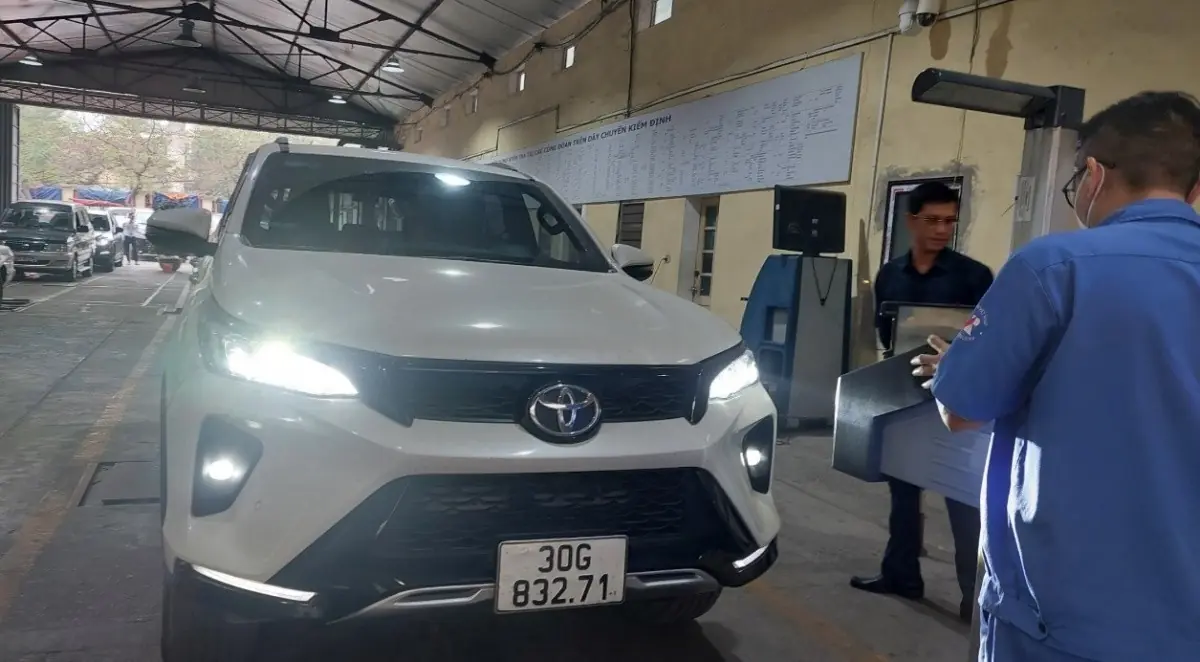 Từ 2025: Người đi ô tô sẽ bị ph:ạt nặng nếu tự ý lắp thiết bị này trên xe, ai lắp rồi phải tháo ngay lập tức