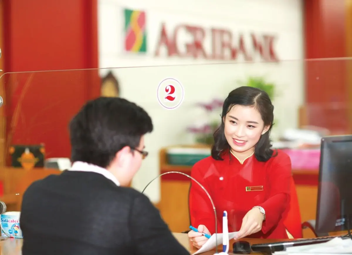 Lãi suất Agribank, BIDV cao nhất: Gửi 100 triệu đồng nhận bao nhiêu tiền?