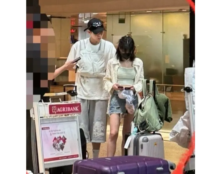 "Em gái quốc dân" Kim Yoo Jung công khai hẹn hò bạn trai ở Việt Nam?