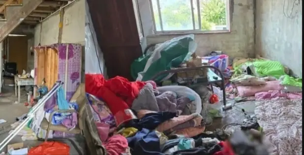 Mẹ đột ngột qua đời tại phòng trọ, bé trai 2 tuổi sống sót bên thithe mẹ nhiều ngày