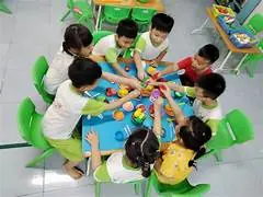 Trước 3 tuổi, bố mẹ cần dứt khoát “cai” 3 món đồ này cho con