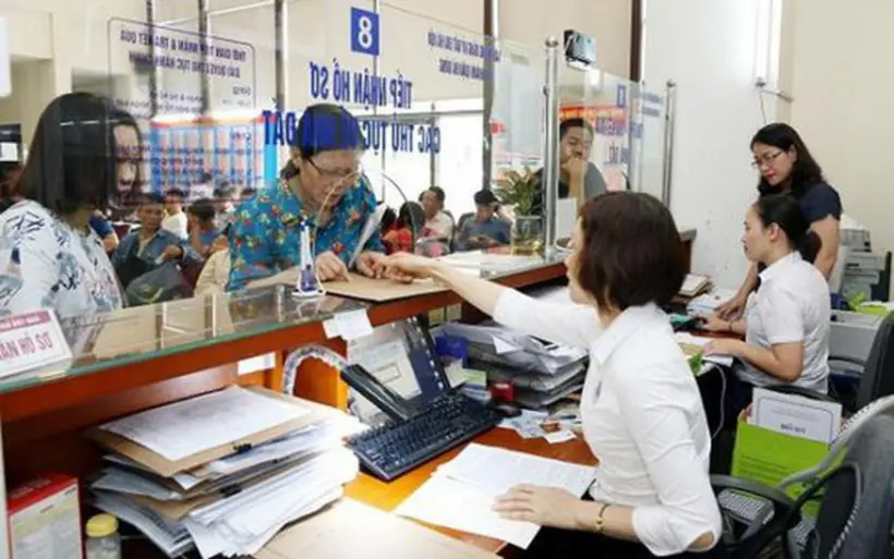 Cán bộ, công chức nghỉ việc được nhận tới 2 năm tiền lương: Chính sách mới không phải ai cũng biết!