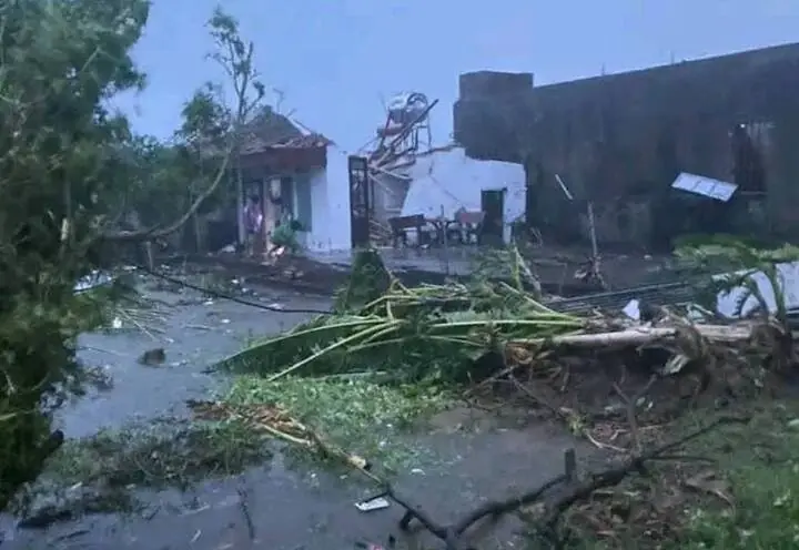 Lốc xoáy kinh hoàng ở Ninh Bình, 6 người TV: Hiện trường thương tâm