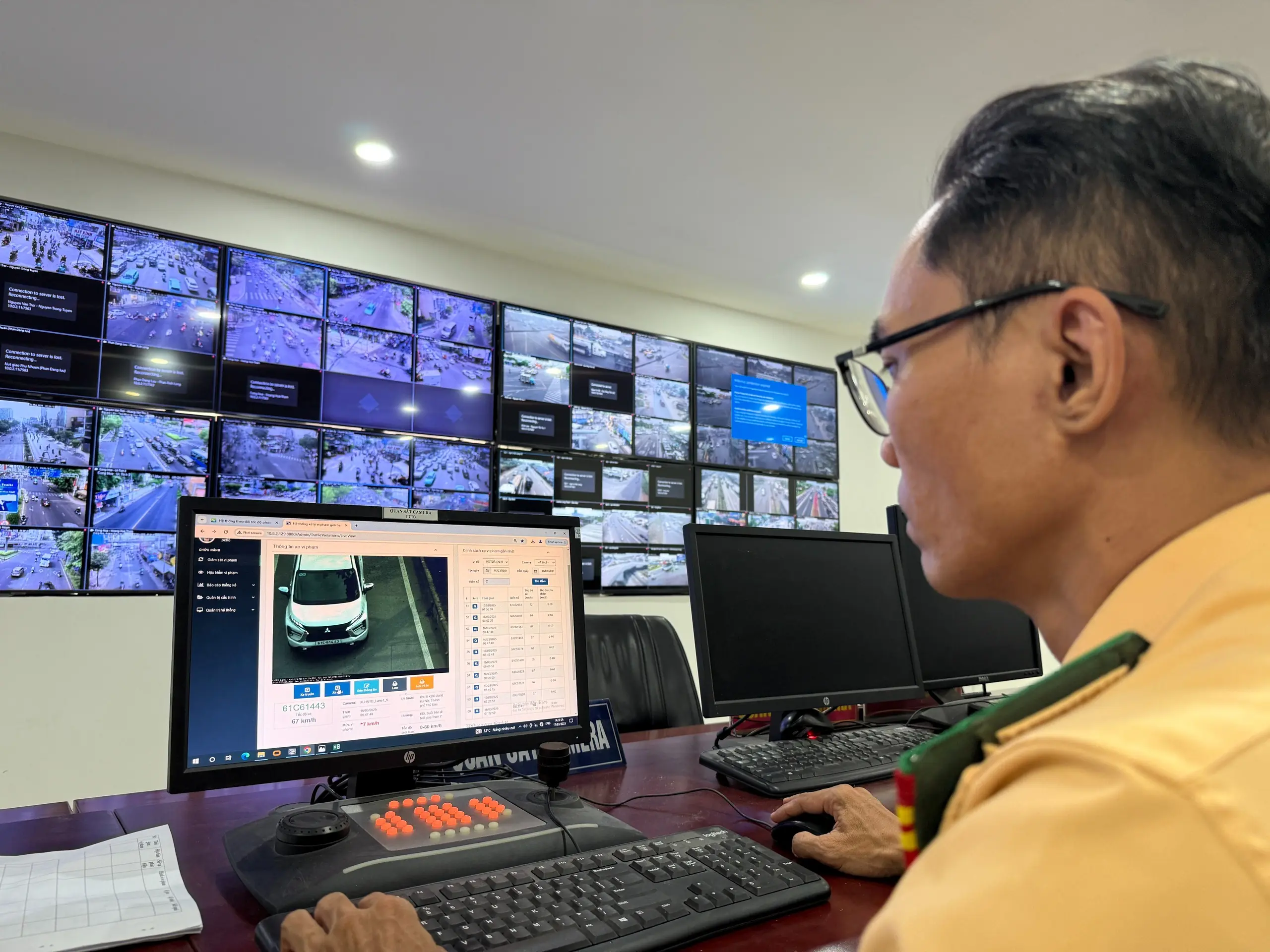 Bị CSGT ph:ạt nguội bao lâu thì lỗi hiển thị trên hệ thống tra cứu?