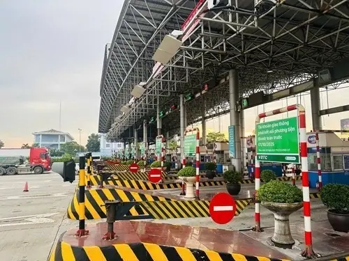 Nhiều trường hợp được lùi chuyển đổi tài khoản giao thông từ 1.10