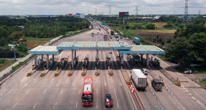 Nộp phí đường bộ, người dân vẫn mất tiền khi đi cao tốc, Cục Đường bộ lý giải