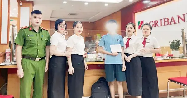 Nam sinh 2005 mang cả bọc tiền mặt 805 triệu đồng đến ngân hàng giao dịch: Nhân viên Agribank và công an vào cuộc phát hiện nguồn gốc số tiền