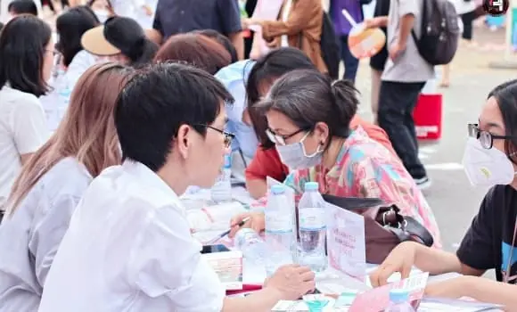 Đề xuất bỏ xét tuyển đại học bằng học bạ: Người lo mất vé 'an toàn', người mừng vì sân chơi công bằng