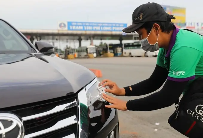VETC hỗ trợ chủ xe chuyển đổi tài khoản giao thông