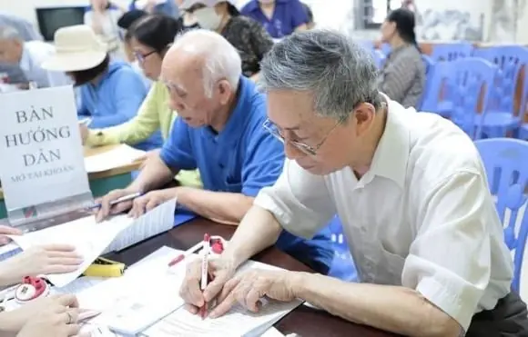 Đóng cả BHXH bắt buộc và tự nguyện, lương hưu nhận được bao nhiêu?