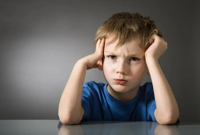 Cách "phá h0ng?" cυộc đời một đứa trẻ mà nhiều người Việt vẫn làm hàng ngày