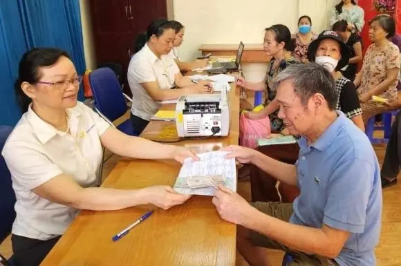 Hàng triệu người chú ý: Lương hưu, bảo hiểm, trợ cấp an sinh sẽ chi trả qua ứng dụng VNeID
