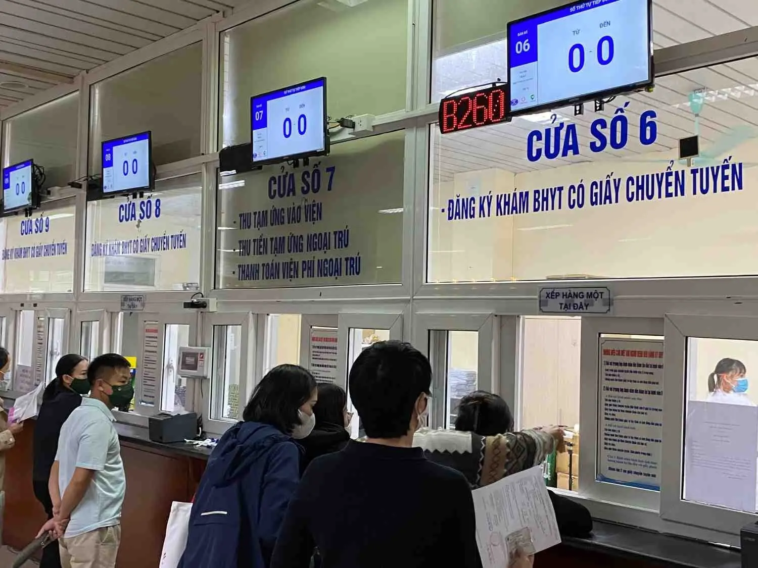 Cập nhật mới: Người có BHYT 5 năm liên tục được thêm quyền lợi này khi mức cùng chi trả vượt trần