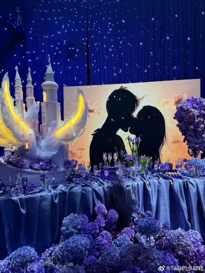 Đám cưới "sếp" và nàng thơ showbiz: Sự cố "th:ót t:im" rơi trúng lúc trao nhẫn!