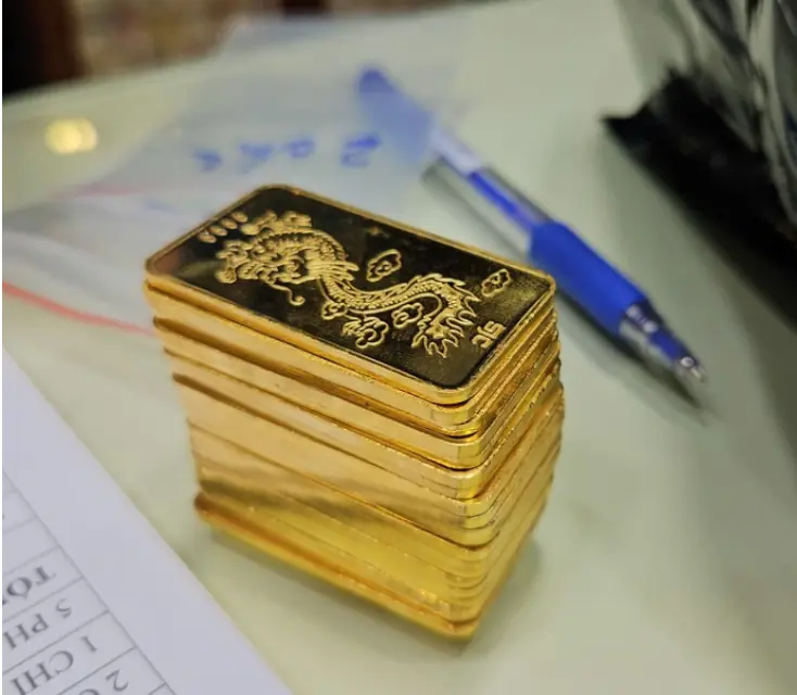 Giá vàng miếng SJC trên thị trường tự do giảm tới 11 triệu đồng mỗi lượng