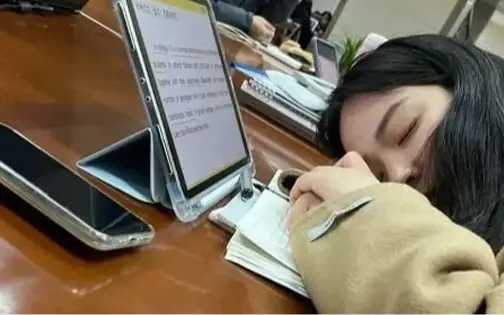 3 điều "CẤM KỴ" khi ngủ trưa, không tuân thủ đừng trách sao càng ngủ càng mệt, rước bệnh vào người