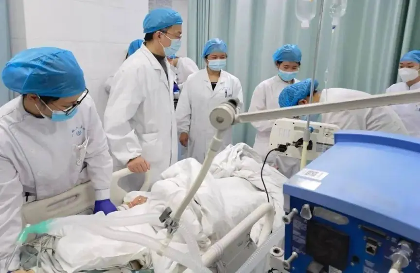 Cảnh báo: Nguy cơ đ:ột qu:ỵ tăng 86% ở những người có đặc điểm này ở miệng