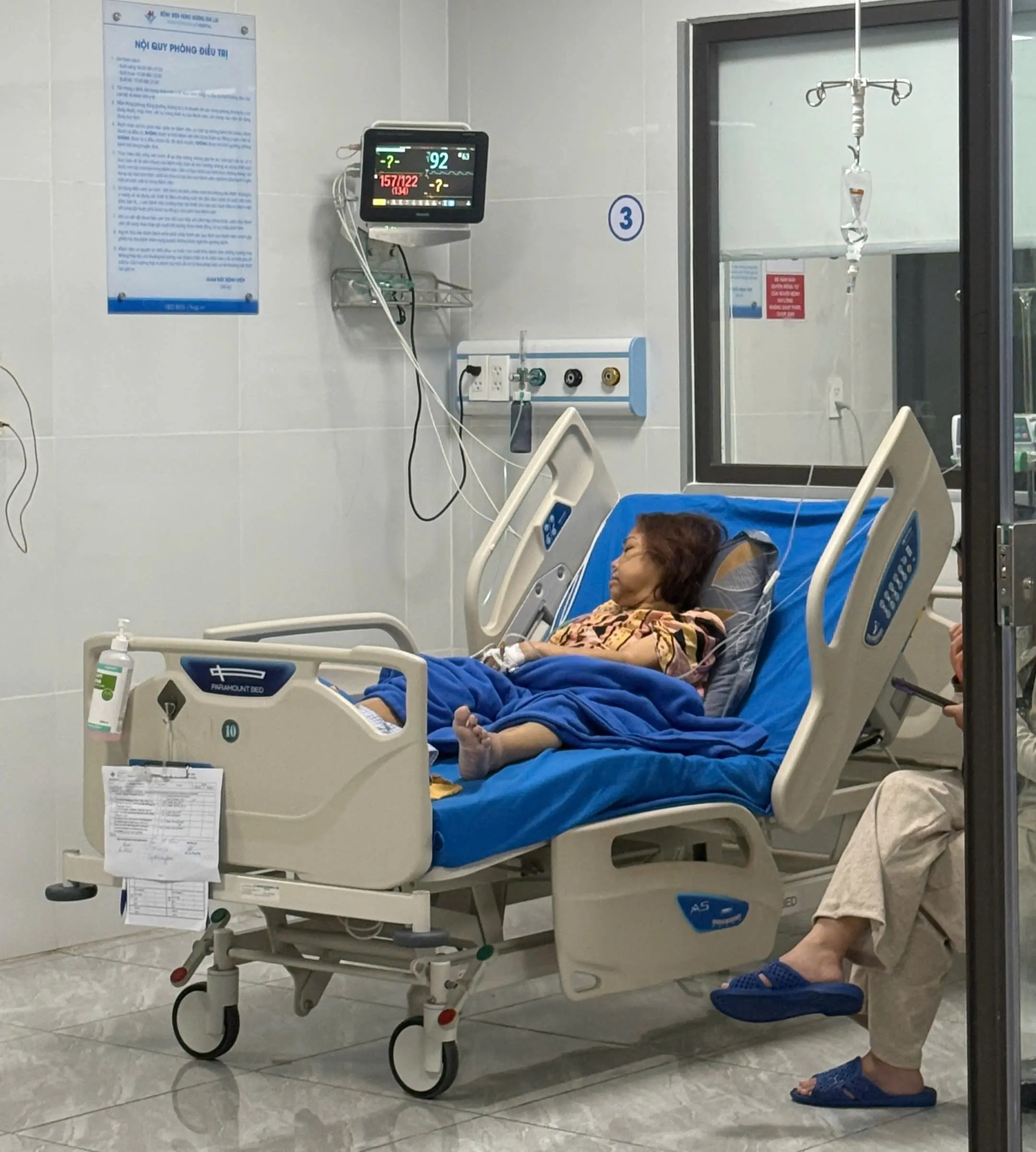 Ca sĩ Siu Black ng:uy kị:ch