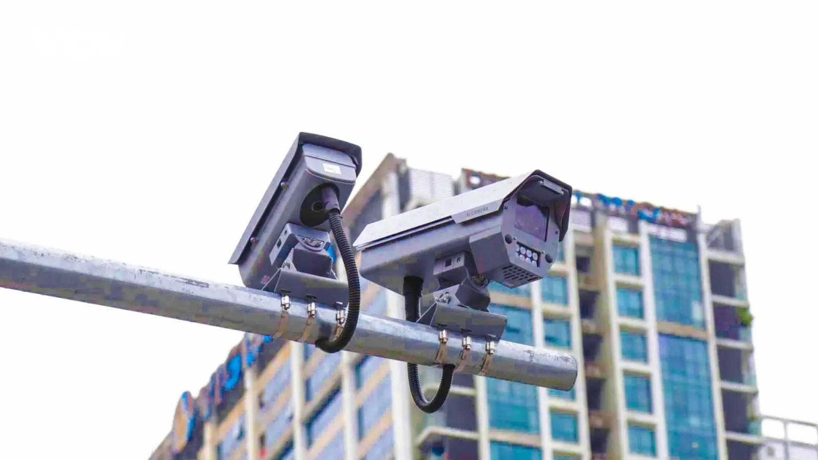 Phạt nguội qua camera AI: "Bó tay" với xe máy chưa rõ chủ?