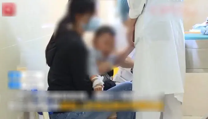 Bé 1 tuổi bị suy gan vì 1 thói quen nấu nướng xấu của nhiều gia đình