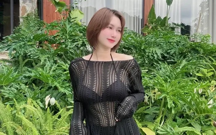 Hương Giang hiếm hoi công khai ảnh mặt chồng sau 3 năm yêu, khán giả chúc mừng