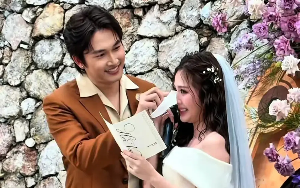 Đình Tú 'toát mồ hôi hột' trước mong muốn nho nhỏ của vợ 9X trong đám cưới