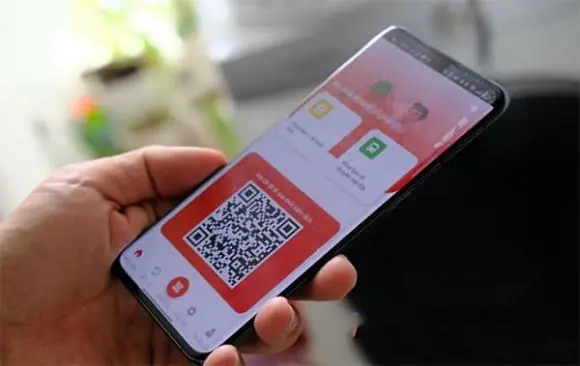 Trước ngày 15/12/2025, người dân bắt buộc phải cập nhật thông tin trên VNeID nếu không sẽ bị xử phạt tiền