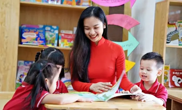 Từ năm 2026, nhóm ngành này có thể được tăng lương thêm 2 – 7 triệu mỗi tháng: Bạn có trong danh sách không?