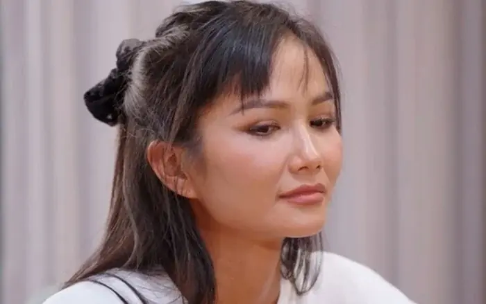 Báo Hàn Quốc đưa tin về ồn ào của vợ chồng H'Hen Niê, nội dung có gì?