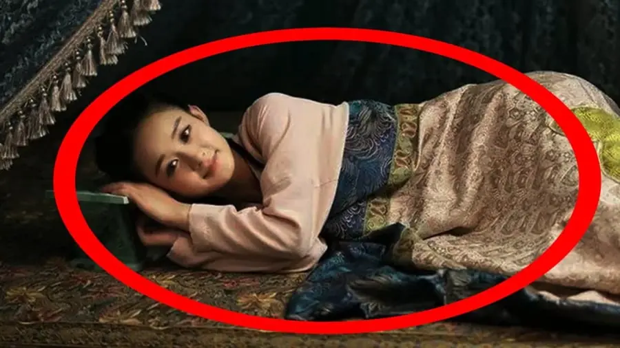 Tổ Tiên nói: 'Khi ngủ chân không để hướng Tây, đầu không quay hướng Đông', vì sao thế?