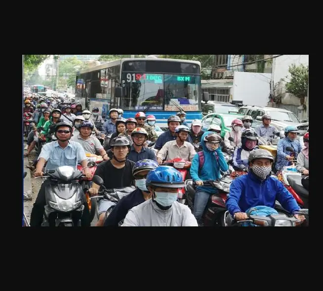 Đề xuất thu phí xe xăng dầu vào khu vực trung tâm các thành phố