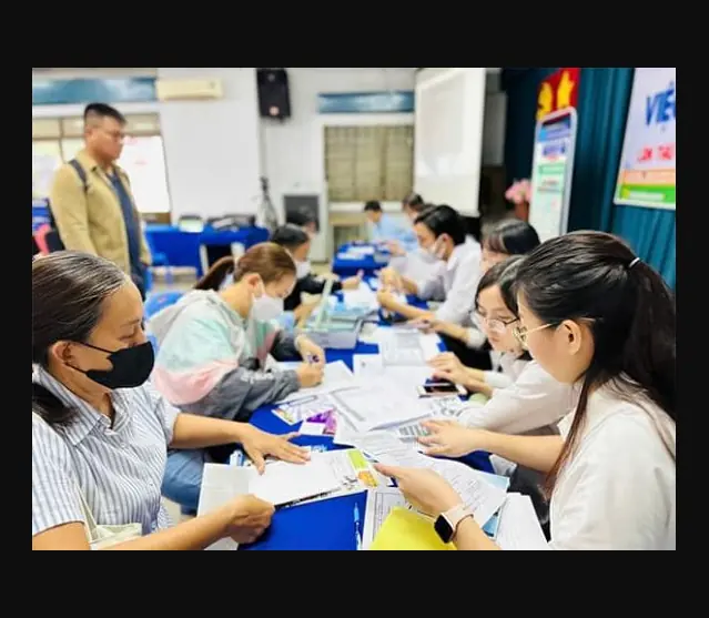 Từ 1/1/2026, người lao động được nhận trợ cấp thất nghiệp lên tới 320 triệu đồng