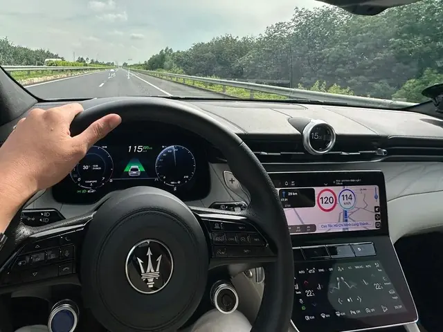 Sai lầm của tài xế khi tin vào tính năng cảnh báo tốc độ trên bản đồ