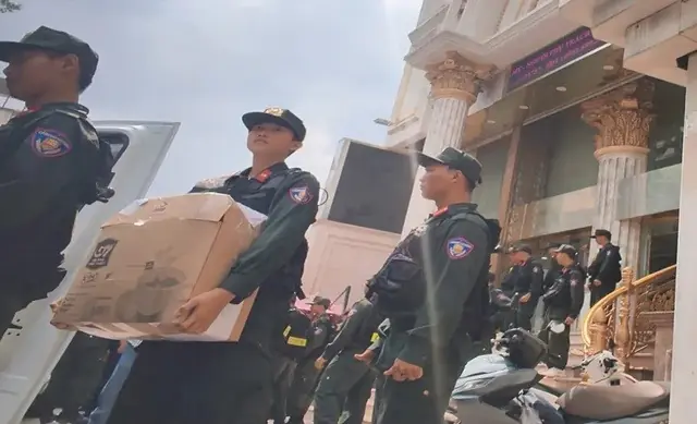 NÓNG: Gần 100 cảnh sát có mặt tại biệt phủ của chủ thẩm mỹ viện Mailisa ở TP.HCM