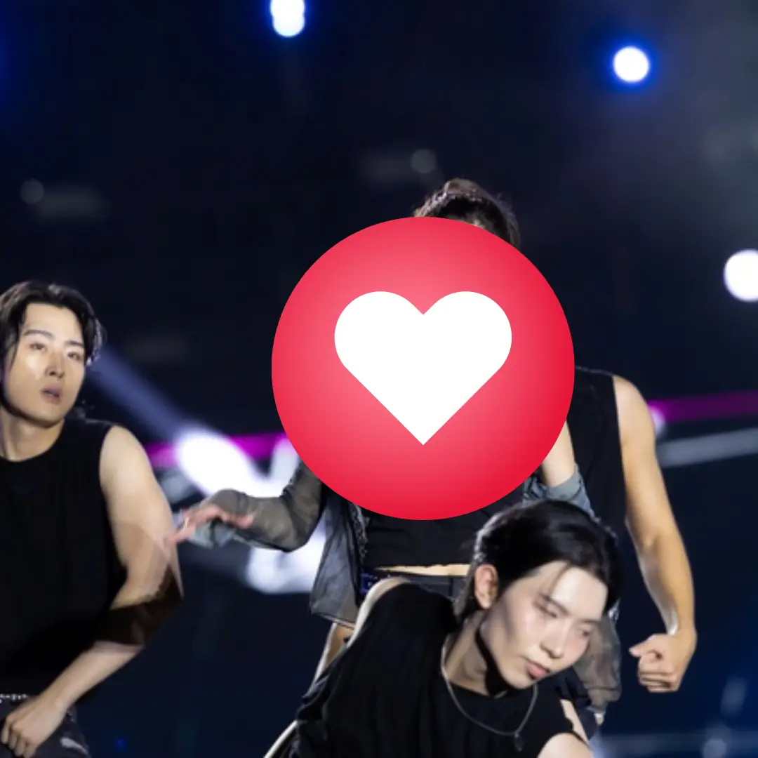 Nhan sắc "không app" của nữ hoàng WATERBOMB đạt KHÔNG điểm - không điểm nào để chê!