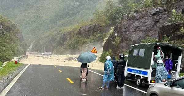 Thông báo khẩn tới 8 tỉnh, thành