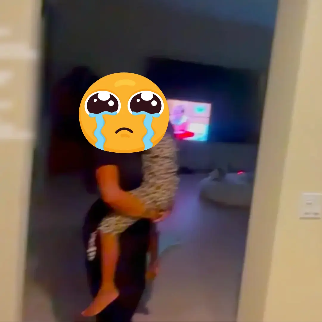 Bắt khẩn cấp nam ca sĩ J