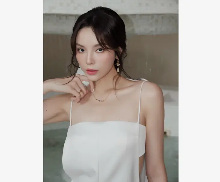 Kỳ Duyên đăng đàn 'cầu cứu'