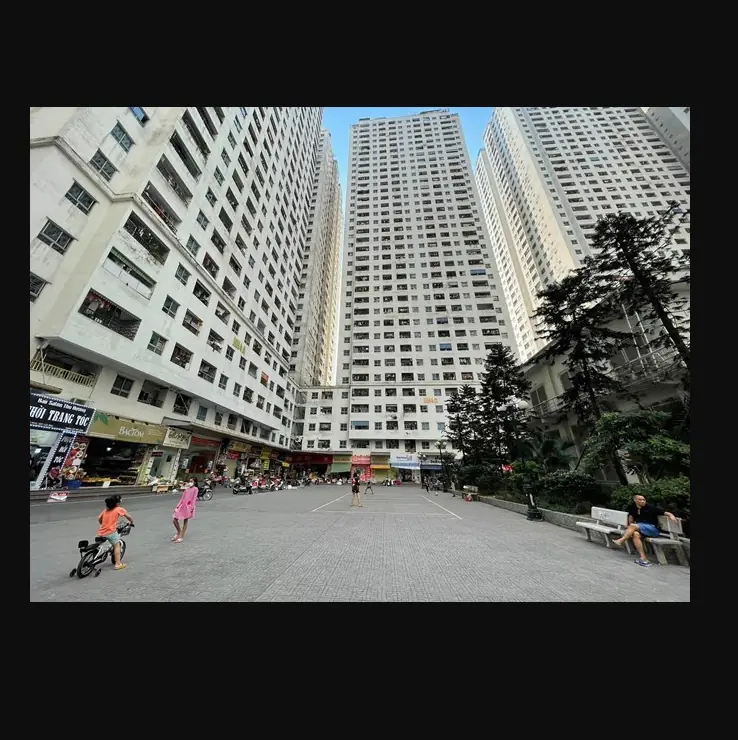 Chung cư đông dân nhất Hà Nội bất ngờ cấm gửi xe điện