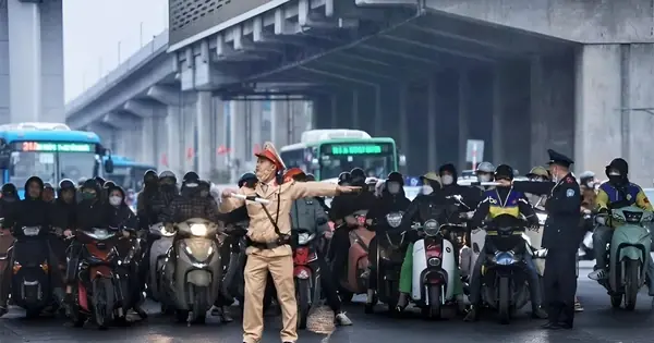 Thông báo quan trọng: Tất cả người tham gia giao thông ở Hà Nội phải biết