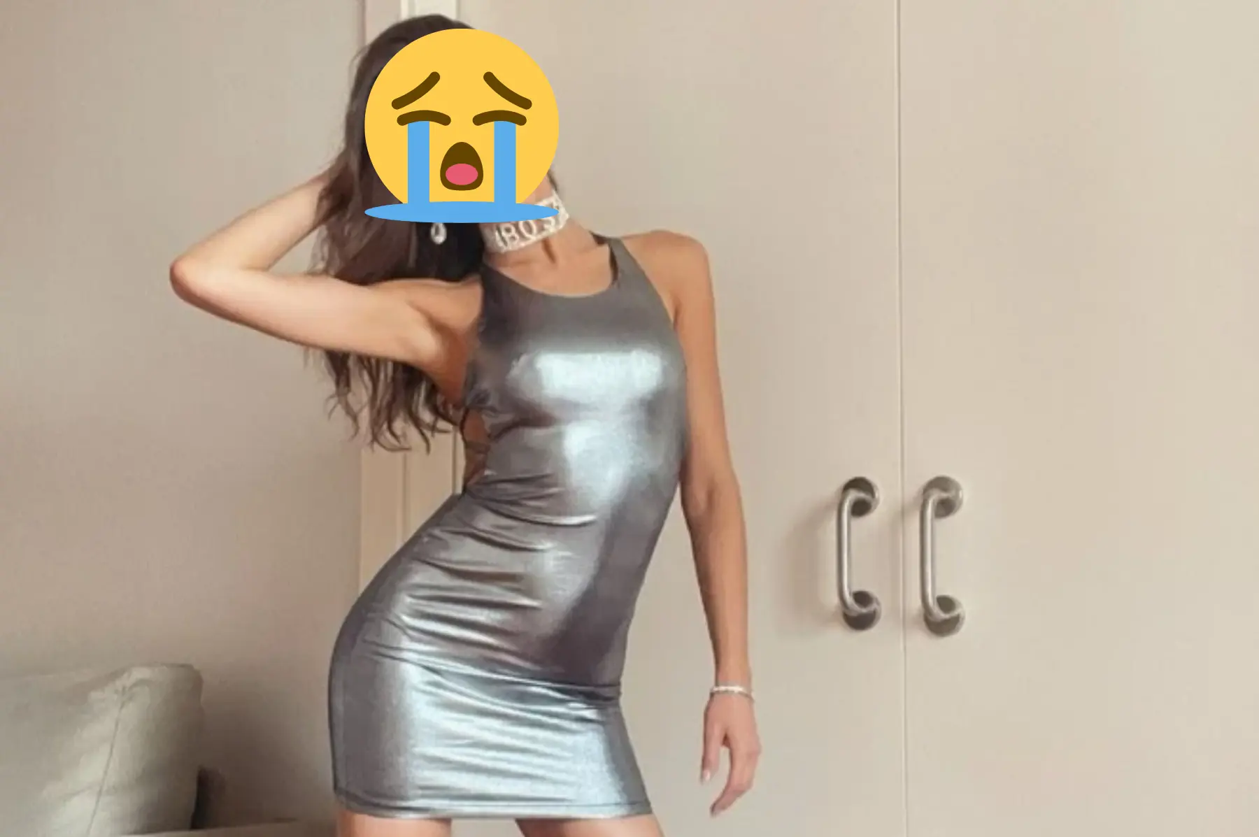 Hoa hậu Hòa bình nhập viện tâm thần