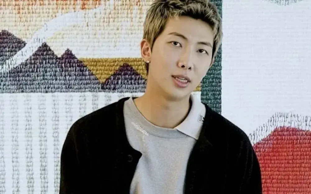 Trưởng nhóm BTS bất ngờ bị chỉ trích